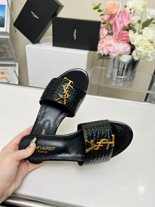 yves saint laurent ysl chaussons pour femme s_12110b73